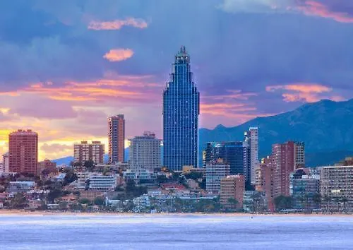 Lujosos hoteles 5 estrellas en Benidorm