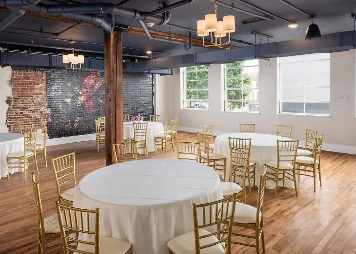 Top Florence Hotels Conveniently Located off I-95